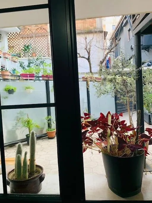 Well-Equipped Apartment In Top Location Of Tirana 0*,  Albanien